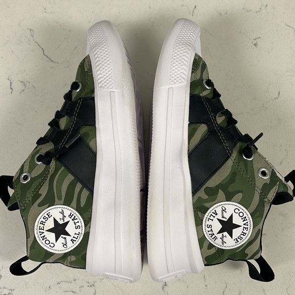 Converse Chuck Taylor All Star Ultra 2 Sneaker - Kids' Size 1 Youth - Picture 5 of 16